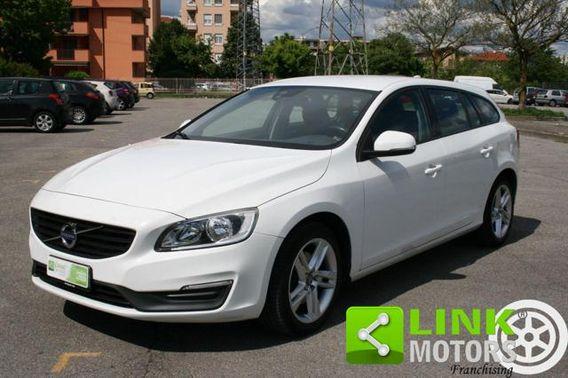 VOLVO V60 D3 Geartronic Kinetic