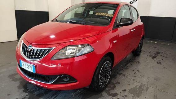 Lancia Ypsilon 1.0 FireFly 5 porte S&S Hybrid Gold