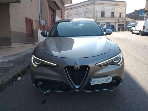 Alfa Romeo Stelvio 2.2 Turbodiesel 180 CV AT8 RWD Super