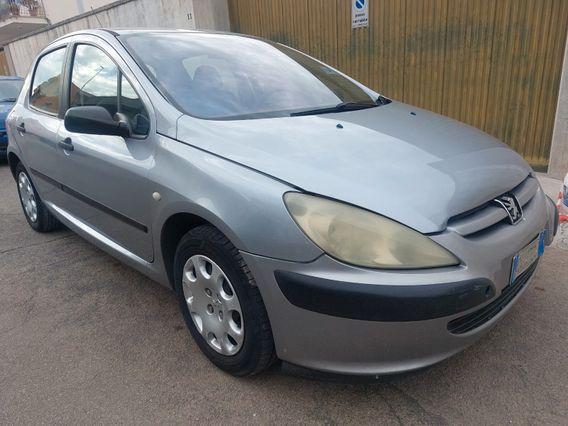 Peugeot 307 1.4 75cv *GPL *Neopatentati