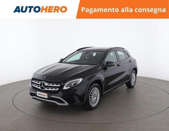 MERCEDES-BENZ GLA 180 Business