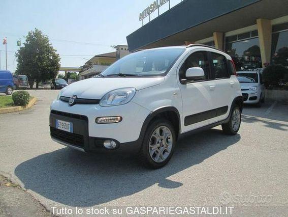 FIAT Panda 0.9 TwinAir Turbo S&S 4x4 IVA ESPOSTA