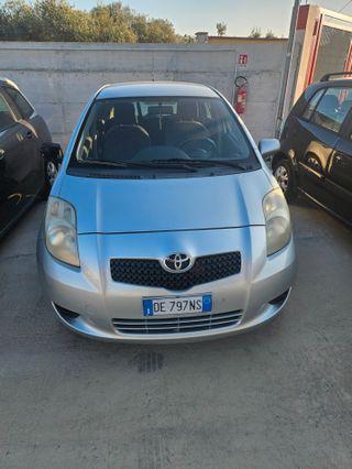 Toyota Yaris 5 porte