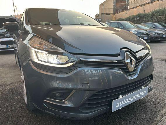 Renault Clio TCe 12V 90 CV GPL 5 porte Moschino Zen NAVI RETROCAMERA SENSORI PARK