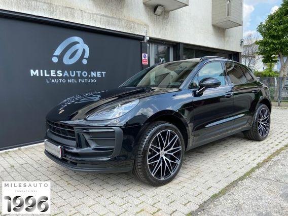 PORSCHE Macan III 2.0 PANORAMA LED PDLS 21" SEDILI SPORT 18 REG