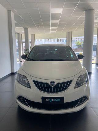 Lancia Ypsilon 1.0 FireFly 5 porte S&S Hybrid Gold Plus