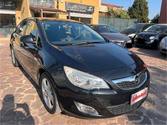 Opel Astra 1.7 CDTI 110CV 5 porte Cosmo