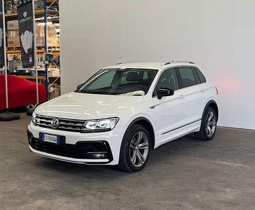 Volkswagen Tiguan 4 WD R Line