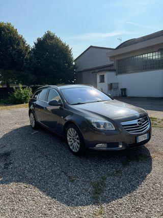 Opel Insignia 2.0 CDTI Automatico