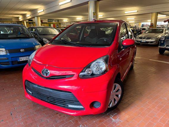 Toyota Aygo 1.0 12V VVT-i 5 porte Active Connect