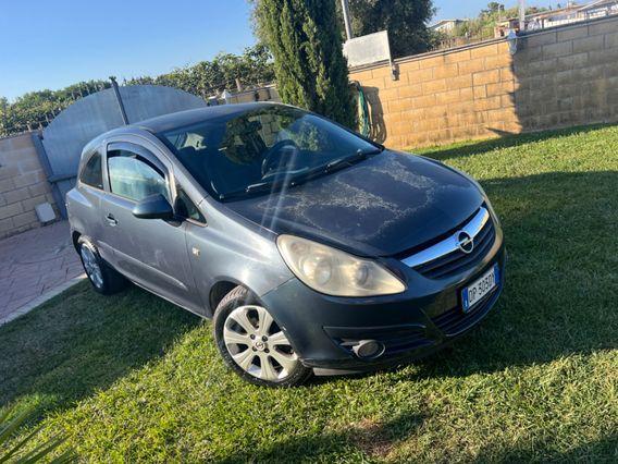 Opel corsa 1.3 neopatentati 2008