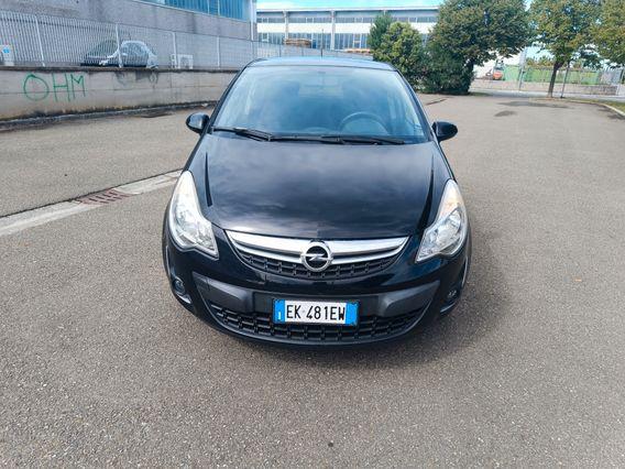 Opel Corsa 1.2 5 porte 11 SOLAMENTE 118.000 KM