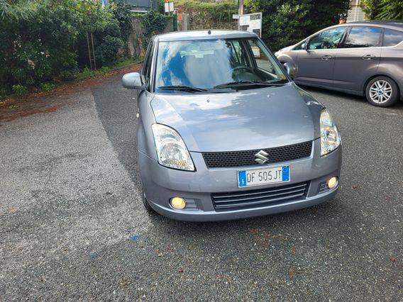 Suzuki Swift 1.3 DDiS 5p. GLX