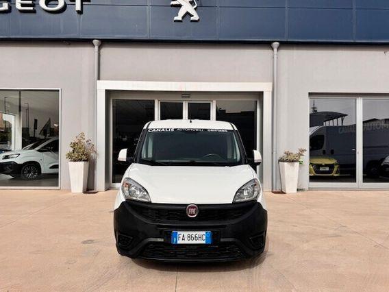 Fiat Doblò 2.0 MJT 135 cv 3 posti *gancio traino