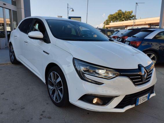 Renault Megane Mégane dCi 8V 110 CV EDC Energy Bose