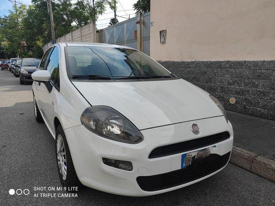 Fiat Punto 1.3 MJT II 85 CV 5 neopatentati