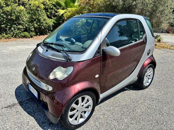 SMART ForTwo 800 coupé pure cdi