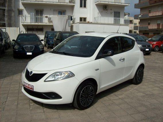 Lancia Ypsilon 1.2 70CV GPL Ecochic Gold