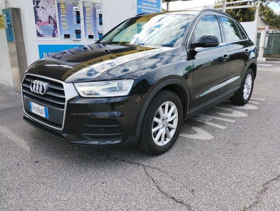 Audi Q3 2.0 TDI 150 CV Sport