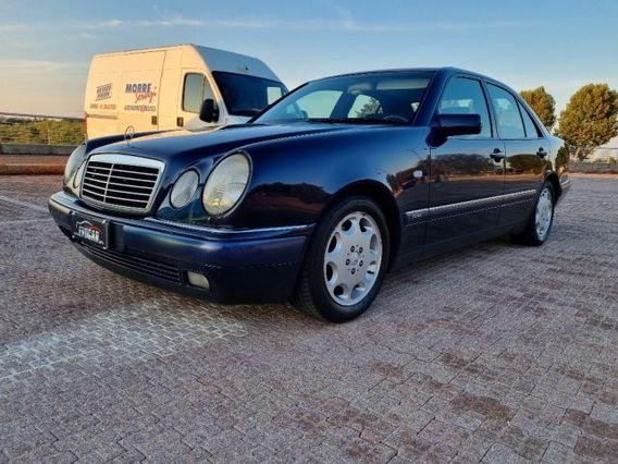 MERCEDES-BENZ E 200 e200 Elegance ASI tasso 0