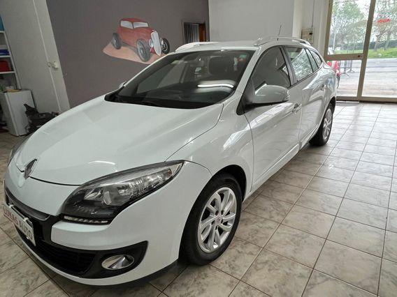 Renault Megane Mégane 1.5 dCi 110CV EDC SporTour Wave