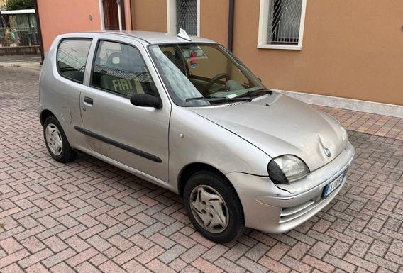 Fiat 600 1.1 Benzina e Metano Ok Neopatentati