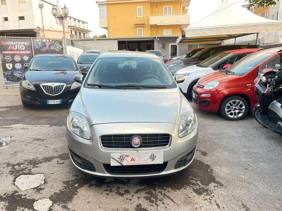 Fiat Croma 1.9 Multijet 16V aut. Dynamic