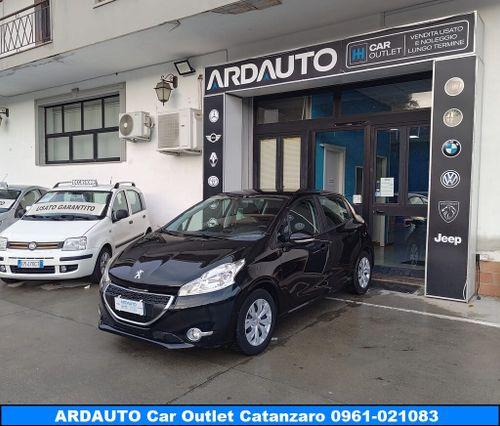 Peugeot 208 1.4 Hdi Active 69 cv Neopatentati