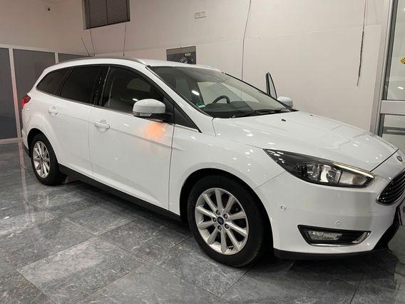 Ford Focus 1.5 TDCi 120 CV Start&Stop Powershift Titanium