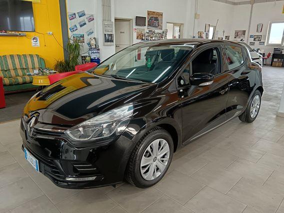 Renault Clio 1.2 75CV 5 porte Zen