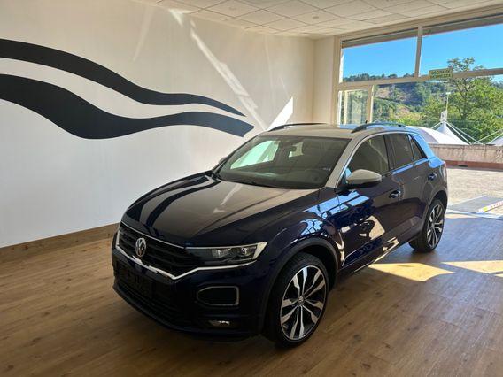 Volkswagen T-Roc 1.6 TDI SCR IQ-DRIVE R-LINE