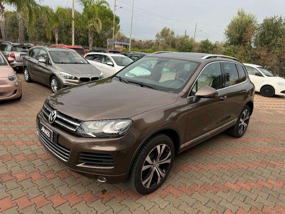 VOLKSWAGEN - Touareg - 3.0 V6 TDI Exclusive PELLE TETTO 20'