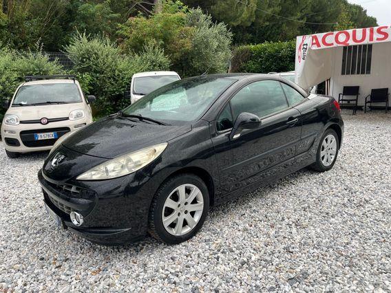 Peugeot 207 1.6 HDi 110CV CC Féline