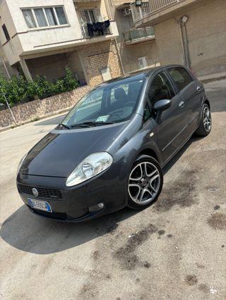 Fiat Grande Punto Grande Punto 1.3 MJT 75 CV 5 porte Dynamic