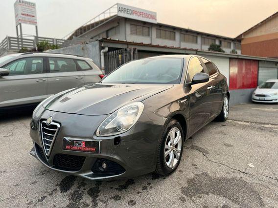 Alfa Romeo Giulietta 1.6 105 CV