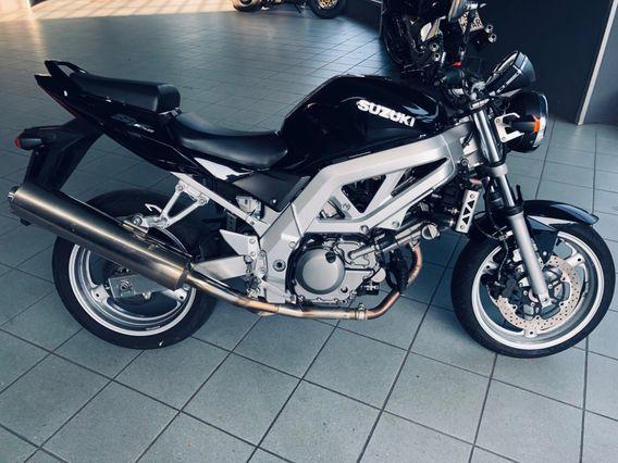 SUZUKI SV650