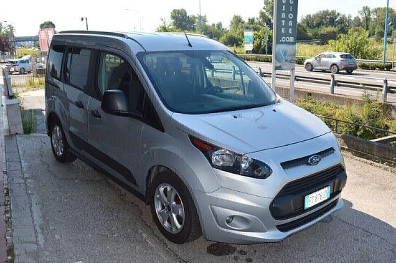 Ford Tourneo Connect 1.5 TDCi 120 CV multispazio