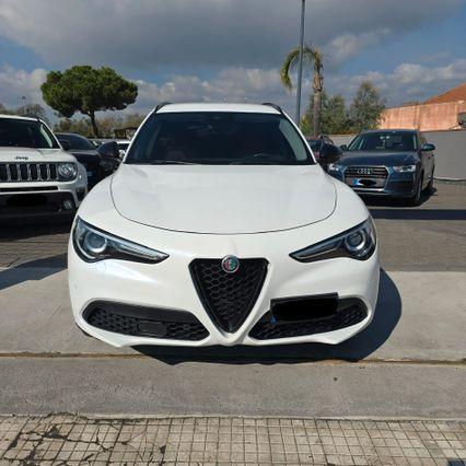 Alfa Romeo Stelvio 2.2 Turbodiesel 210 CV AT8 Q4 Executive