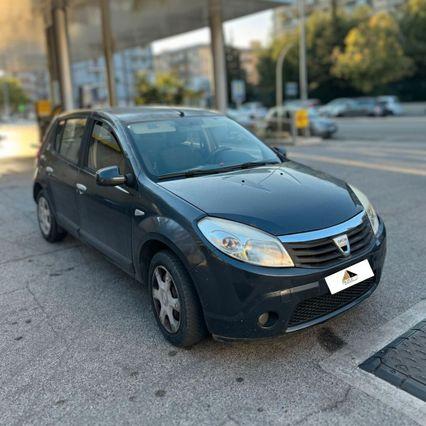 Dacia Sandero 1.4 GPL **NEOPATENTATI**