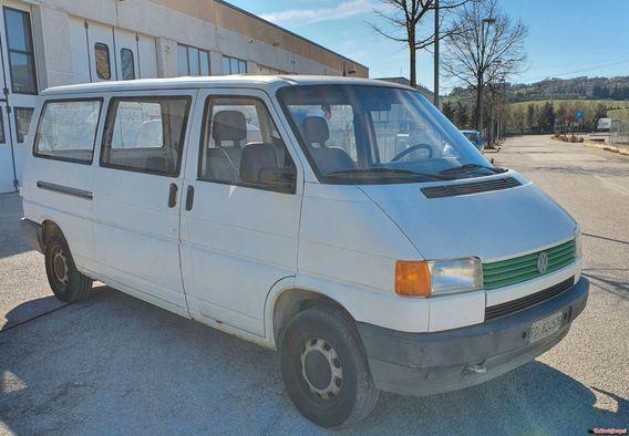 Volkswagen Transporter 2.4 D Vetrato Passo Lungo