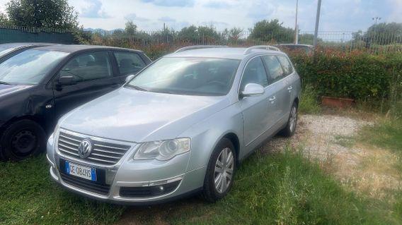 VOLKSWAGEN - Passat Variant Variant 2.0 tdi Business dsg dpf