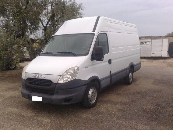 Iveco Daily 35s21 FURGONE DI SERIE - 2014