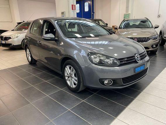 Volkswagen Golf Golf 1.6 TDI DPF 5p. Highline - CAMBIO AUTOMATICO - CLIMA AUTOMATICO - NAVIGATORE - SENSORI DI PARCH