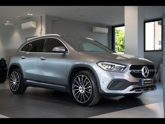 MERCEDES-BENZ GLA 200 d Automatic Sport Plus