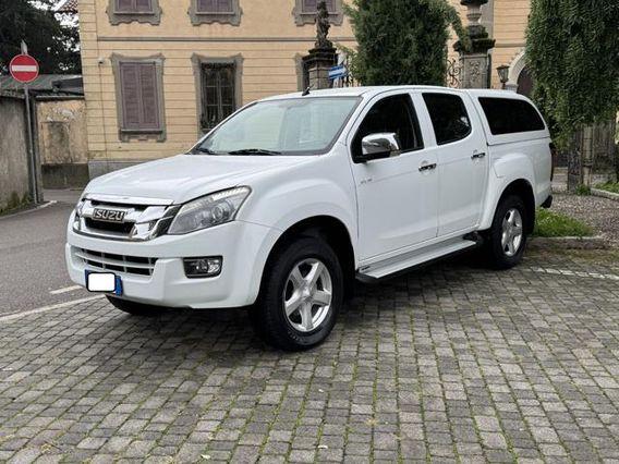 ISUZU D-Max 2.5 Crew Cab Solar 4WD