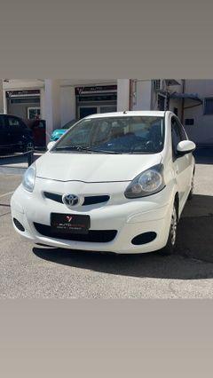 Toyota Aygo 1.0 12V VVT-i 5 CAMBIO AUTOMATICO! CONNECT