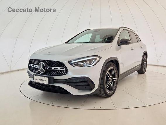 Mercedes GLA 200 200 D Premium 4Matic 8G-DCT