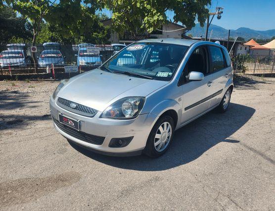 Ford Fiesta 1.4 TDCi 68cv NEOPATENTATI