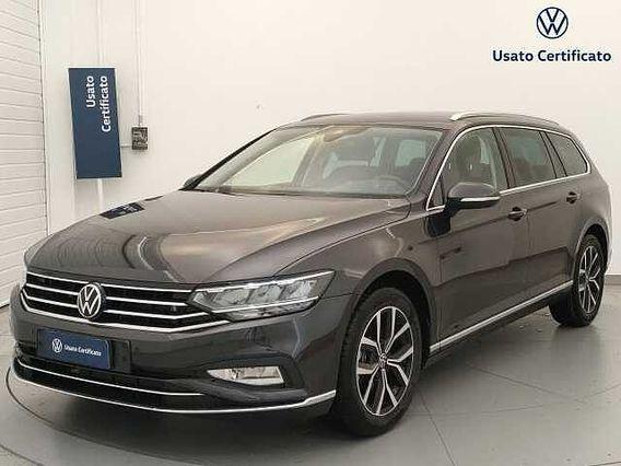 Volkswagen Passat 8ª serie Variant 2.0 TDI SCR EVO DSG Executive