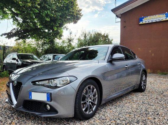 Alfa Romeo Giulia 2.2 Turbodiesel 136 CV AT8 Business